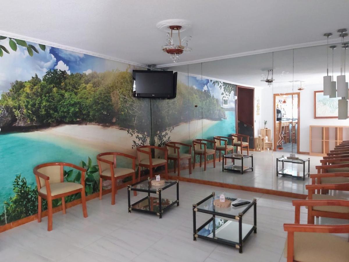 Hotel Villa Isla Plana Екстериор снимка